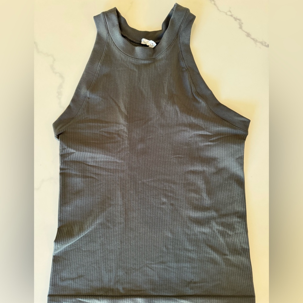 Athleta Renew Racerback Seamless Tank Top